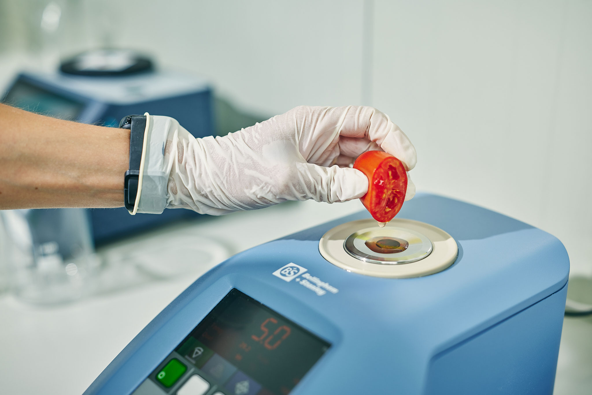 analisi di laboratorio del pomodoro da industria